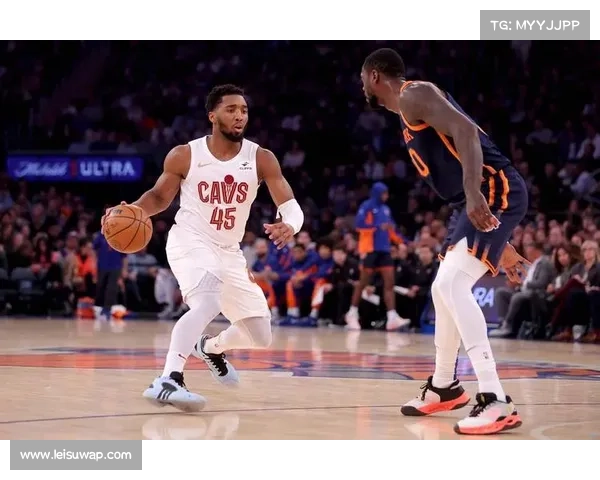 骑士首轮4-0横扫热火,米切尔场均28.1分领军