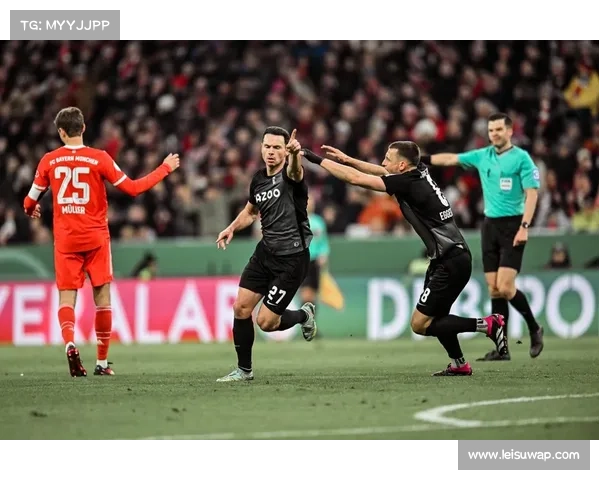 拜仁逆转弗赖堡，奥利塞独造五球成关键先生